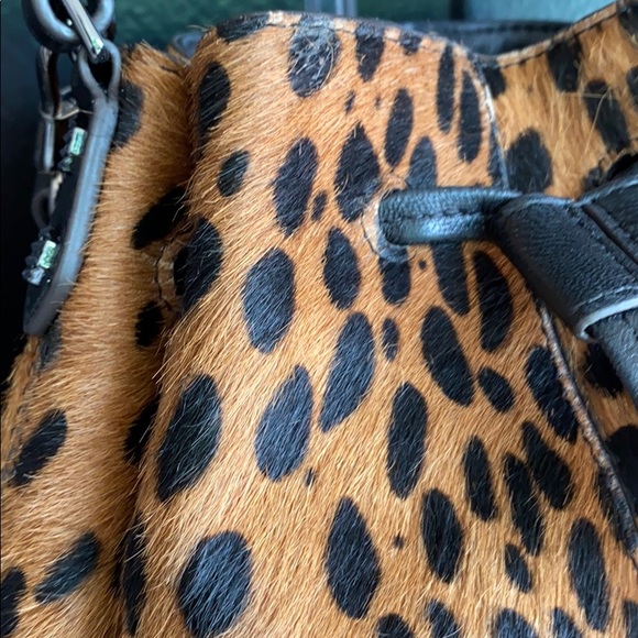 Elizabeth and James Cynnie Haircalf bucket bag - Picture 8 of 16